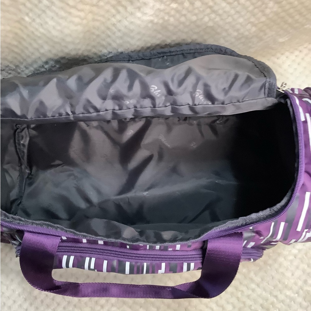 Zhierna Purple Gym Bag With White and Purple Design